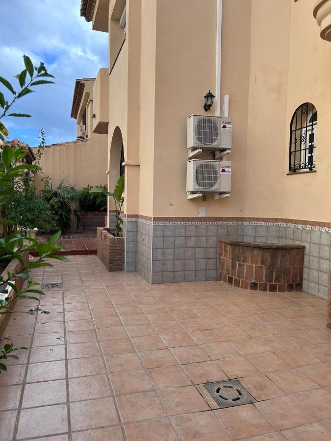 Villa Casa Vega Fuengirola Exteriör bild